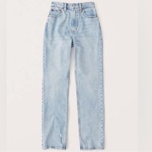 Abercrombie & Fitch The 90s Relaxed Jean High Rise Curve Love